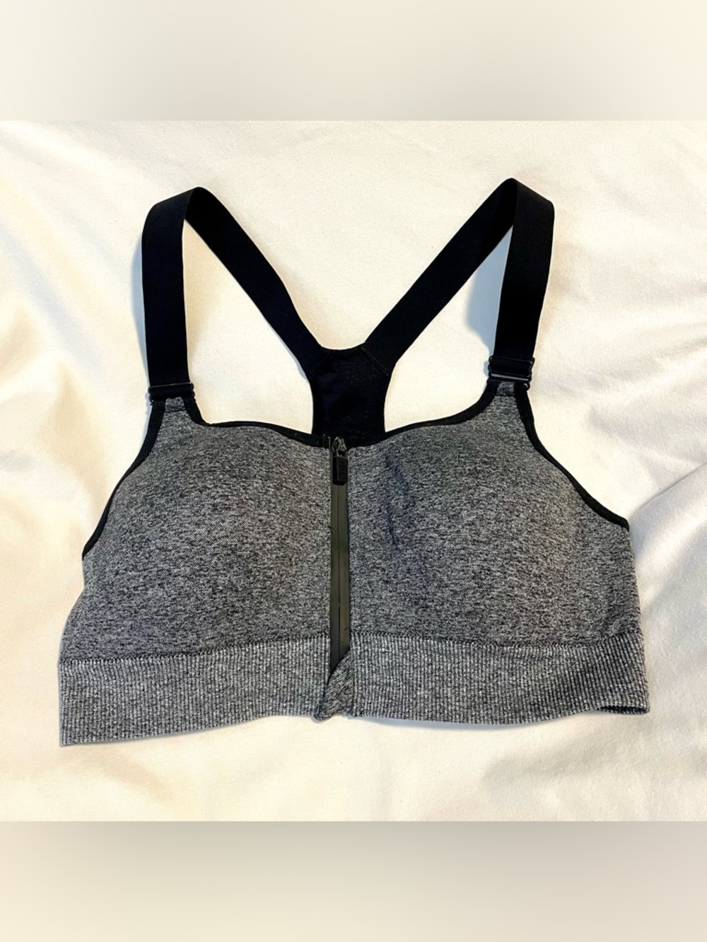 PINK Seamless Air High - Impact Sports Bra - Front Zip - Size S - Heathered Gray